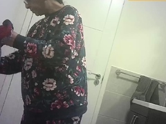Hiddencam Bath Video Of Mature Indian Aunt Rita Changing