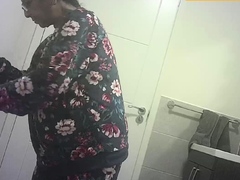 Hiddencam Bath Video Of Mature Indian Aunt Rita Changing